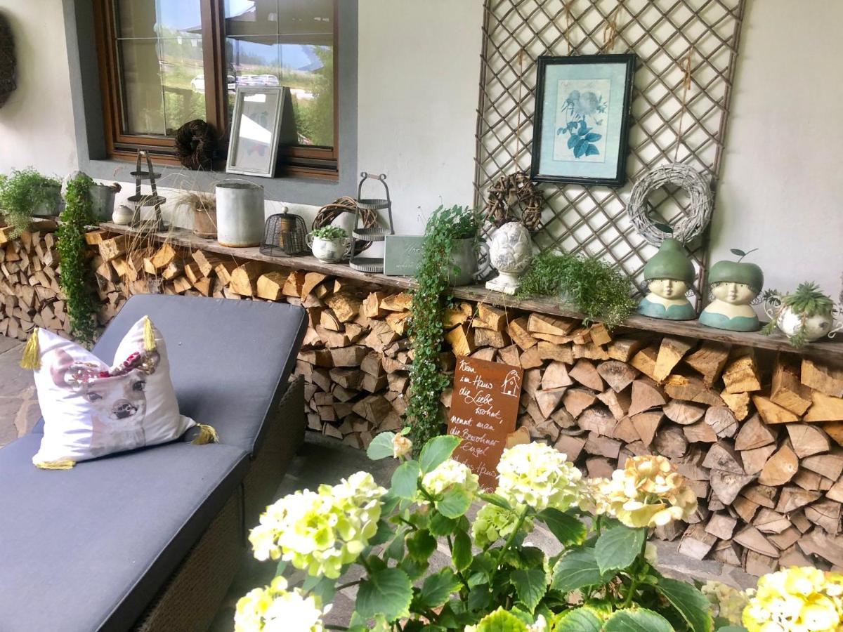 Appartements Im Weiherhof, 阿尔卑巴赫 外观 照片