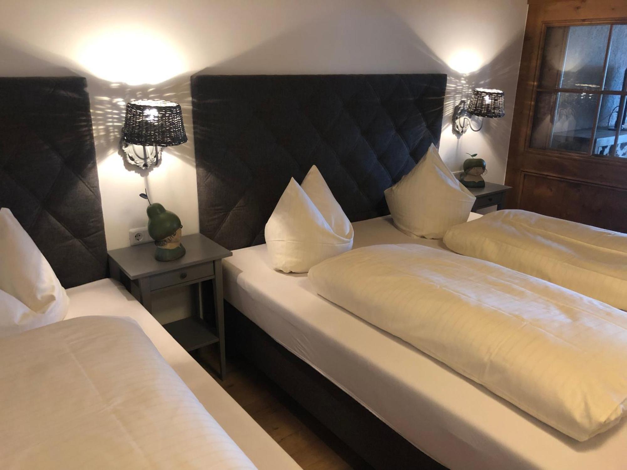 Appartements Im Weiherhof, 阿尔卑巴赫 外观 照片